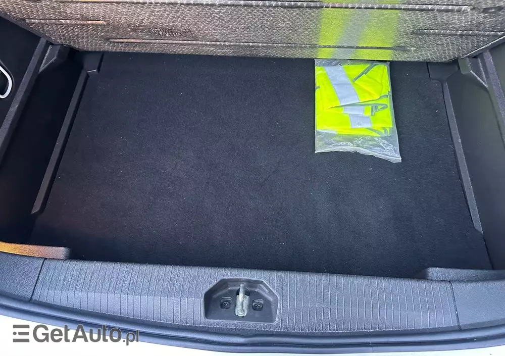 OPEL Corsa 1.2 16V Color Edition