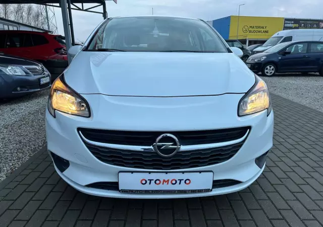 OPEL Corsa 1.2 16V Color Edition