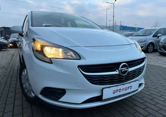 OPEL Corsa 1.2 16V Color Edition