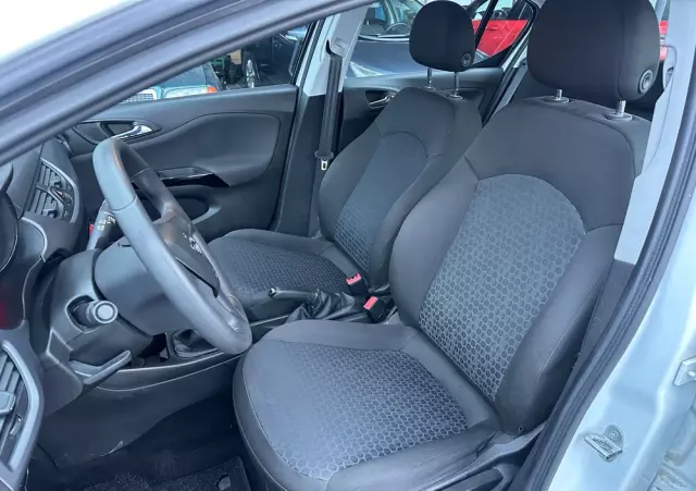 OPEL Corsa 1.2 16V Color Edition