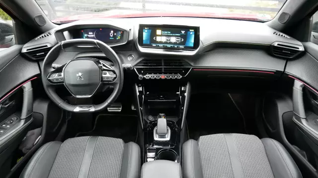 PEUGEOT 2008 GT Pack