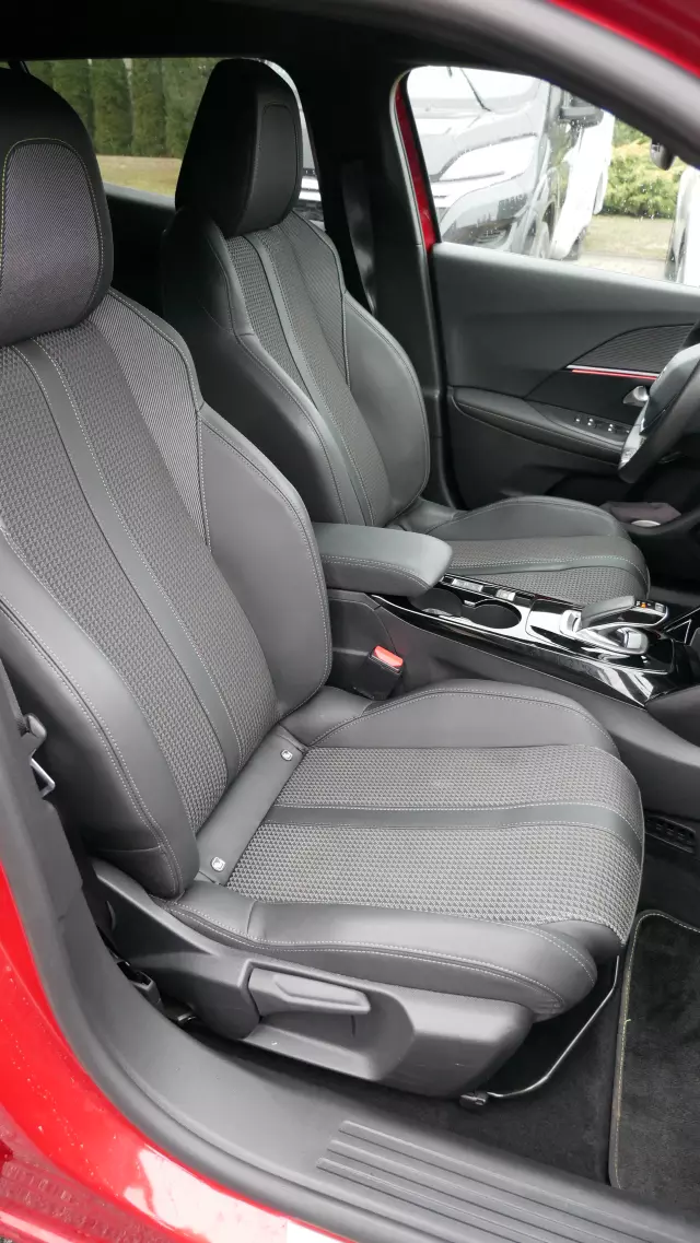 PEUGEOT 2008 GT Pack