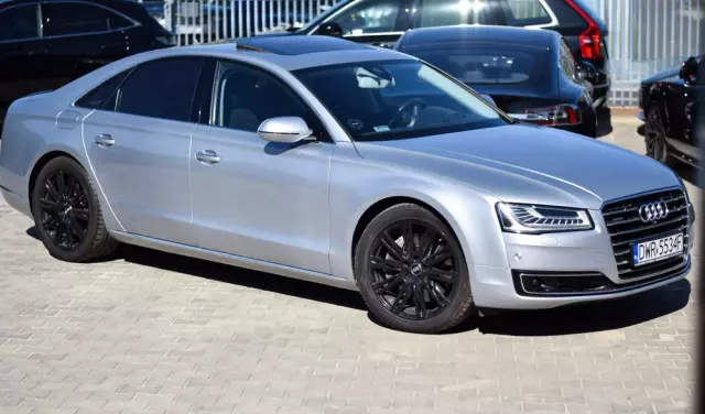 AUDI A8 4.2 TDI clean diesel Quattro