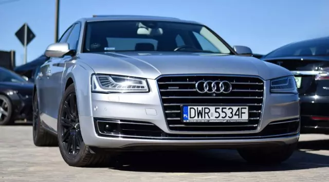 AUDI A8 4.2 TDI clean diesel Quattro