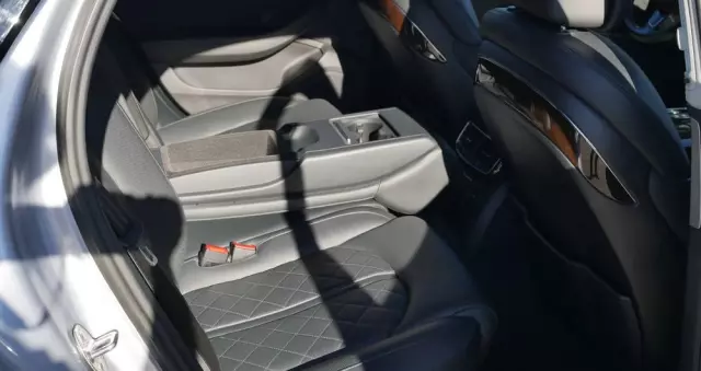 AUDI A8 4.2 TDI clean diesel Quattro