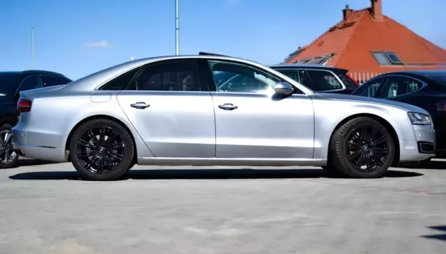 AUDI A8 4.2 TDI clean diesel Quattro