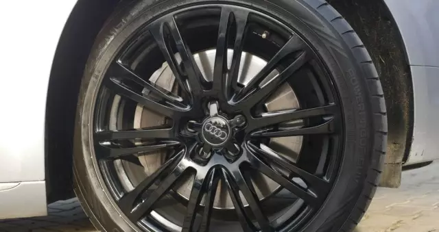 AUDI A8 4.2 TDI clean diesel Quattro