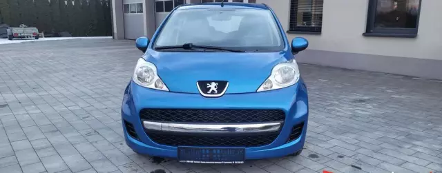 PEUGEOT 107 