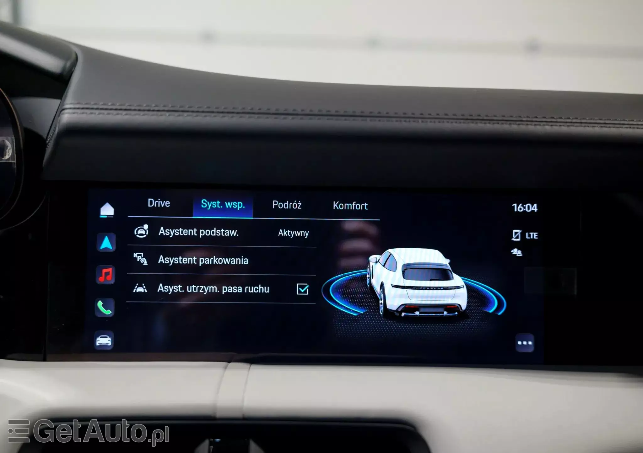 PORSCHE Taycan Standard