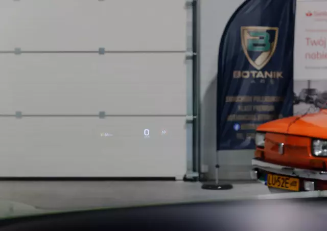 PORSCHE Taycan Standard