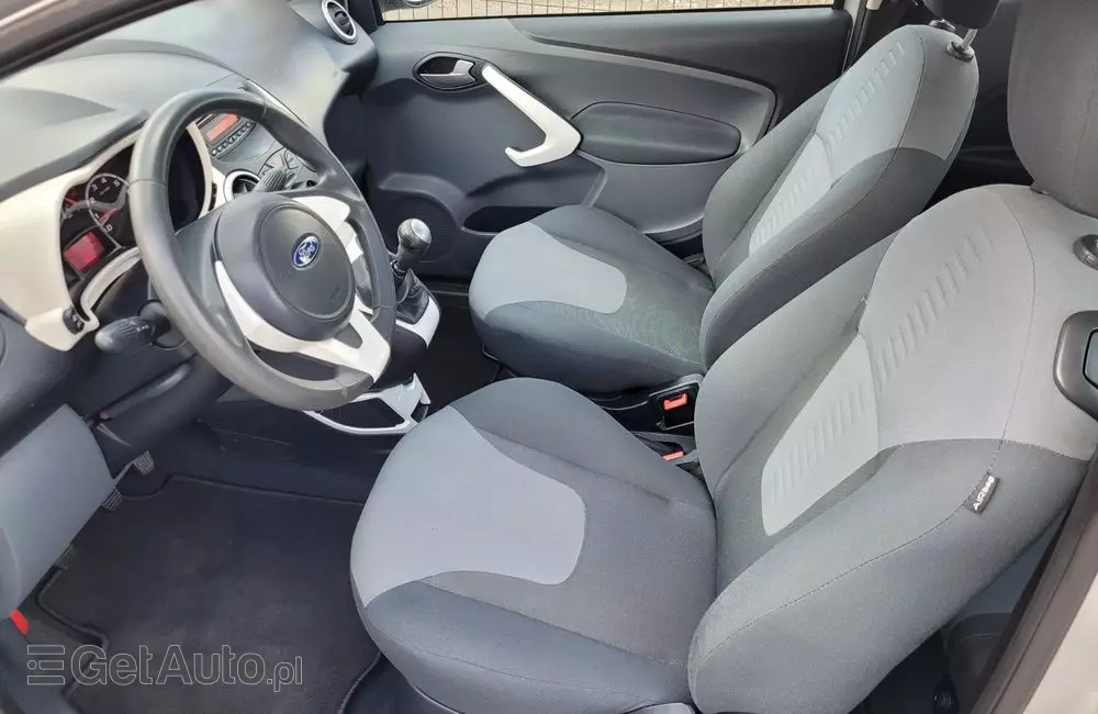 FORD KA 1.2 Titanium