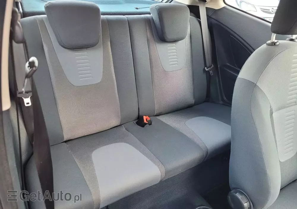 FORD KA 1.2 Titanium