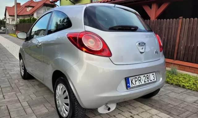 FORD KA 1.2 Titanium
