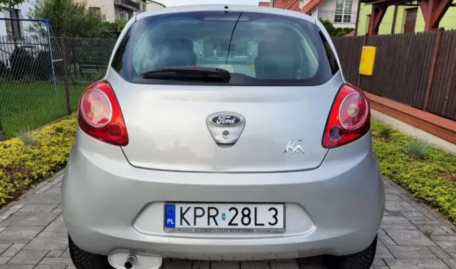 FORD KA 1.2 Titanium