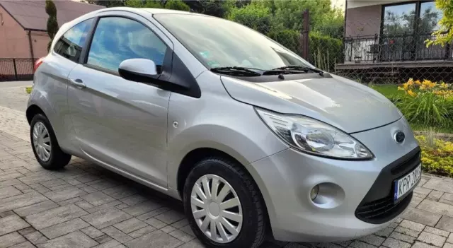 FORD KA 1.2 Titanium