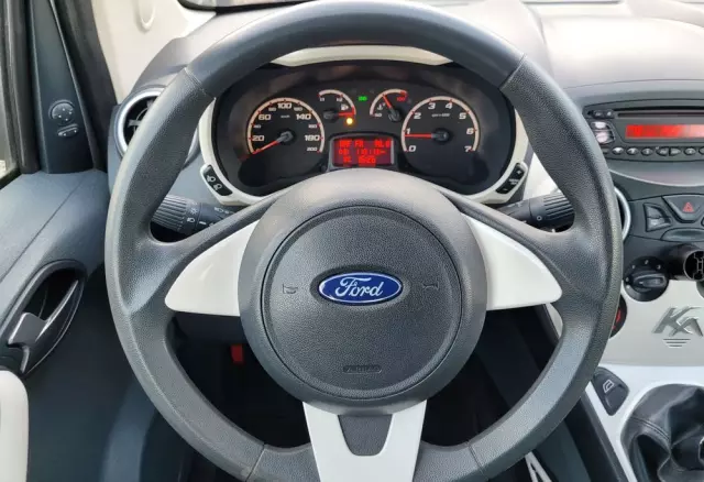 FORD KA 1.2 Titanium