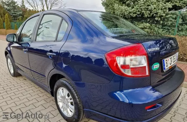 SUZUKI SX4 