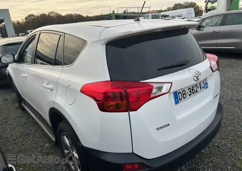 TOYOTA RAV4 