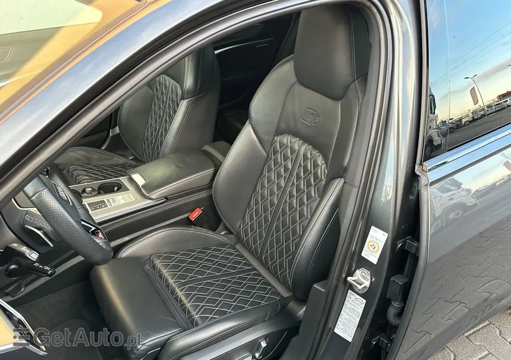 AUDI A6 Avant 55 TFSI e PHEV Quattro S Line S tronic