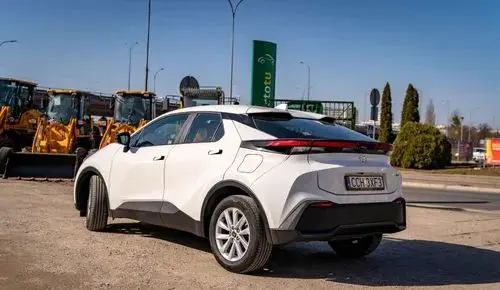 TOYOTA C-HR 
