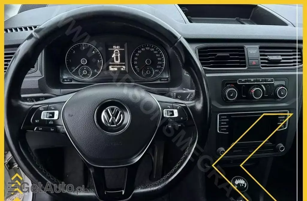 VOLKSWAGEN Caddy California 