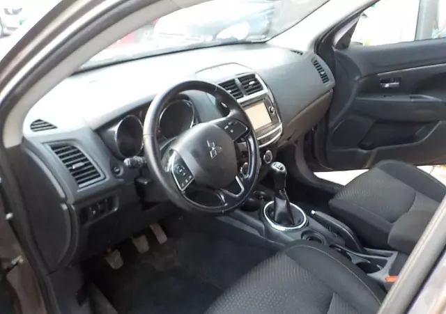 MITSUBISHI ASX 1.6 Instyle EU6