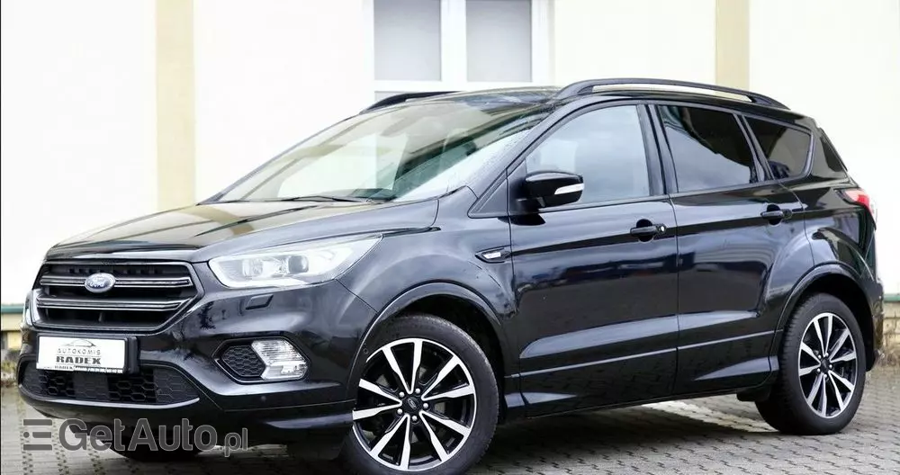 FORD Kuga 1.5 EcoBoost 2x4 Titanium
