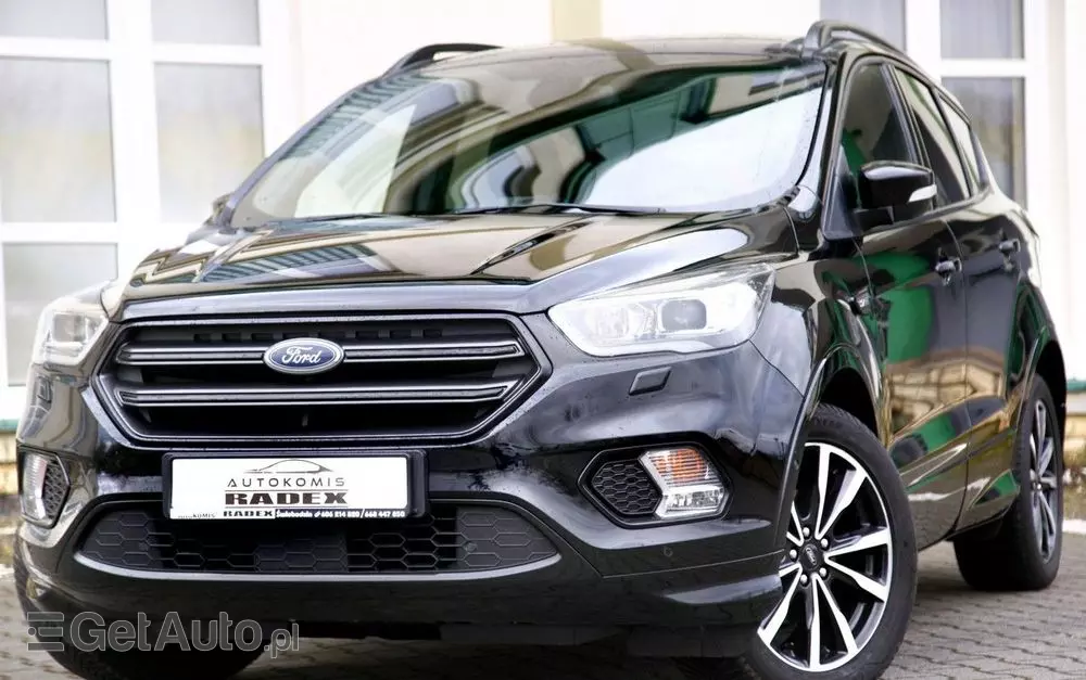 FORD Kuga 1.5 EcoBoost 2x4 Titanium