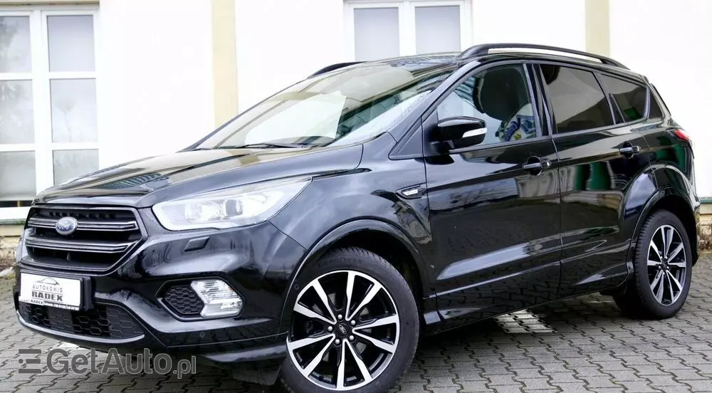 FORD Kuga 1.5 EcoBoost 2x4 Titanium
