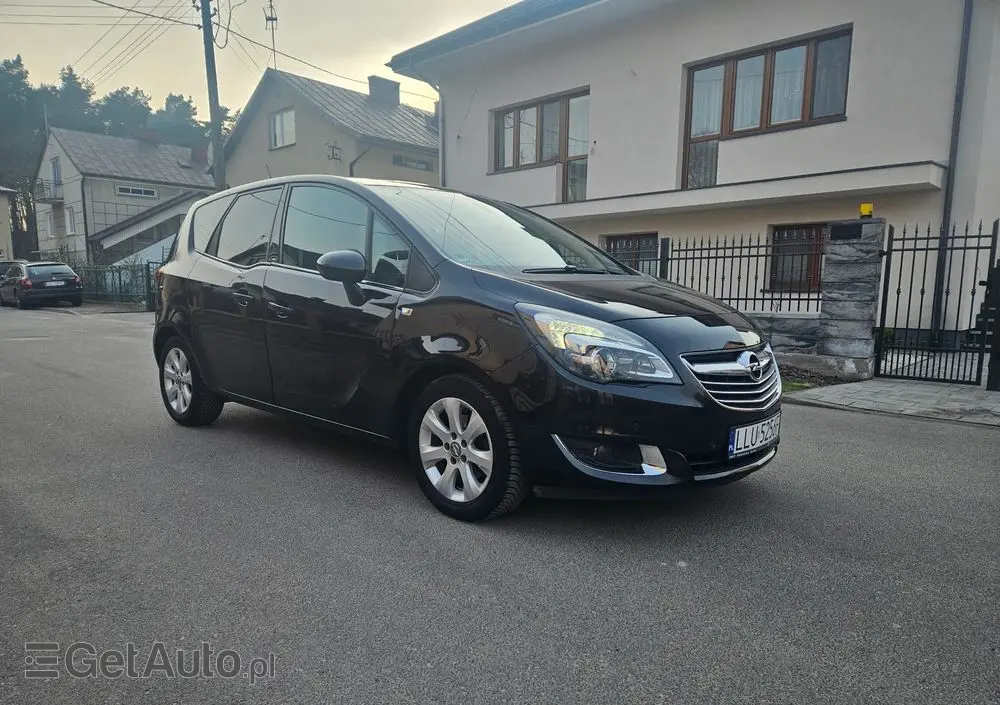OPEL Meriva 1.4 T Cosmo S&S