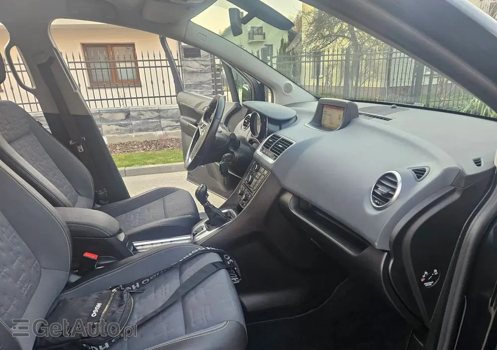 OPEL Meriva 1.4 T Cosmo S&S