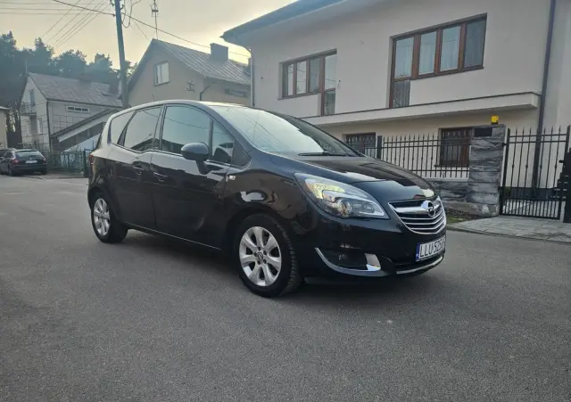 OPEL Meriva 1.4 T Cosmo S&S