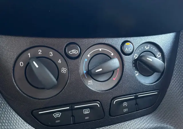 FORD Transit Connect Kombi 230 L2 Trend