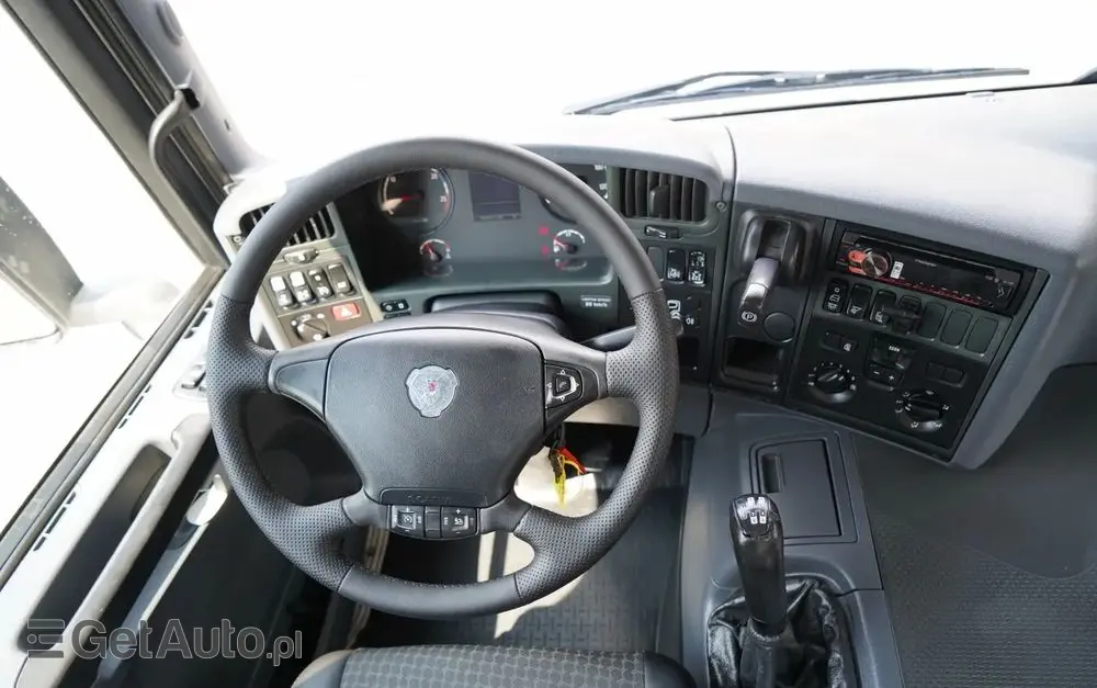 SCANIA P360 / 6X4 / SKRZYNIOWY 4.85 + HDS HIAB 211 E-6 HIDUO / UDŹWIG 7100KG / MAX WYSÓW 16.5 M / STEROWANIE RADIOWE 