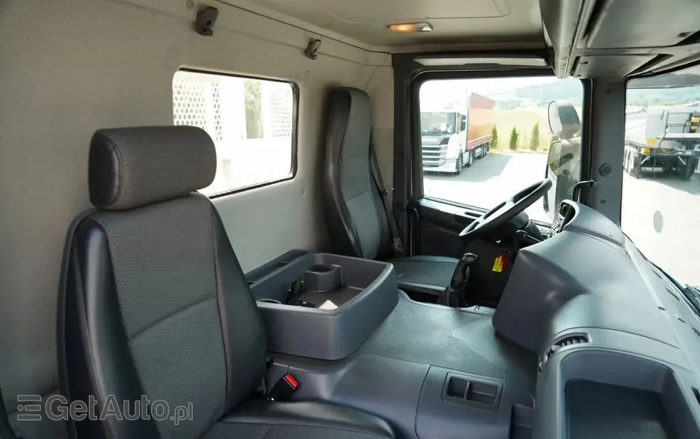 SCANIA P360 / 6X4 / SKRZYNIOWY 4.85 + HDS HIAB 211 E-6 HIDUO / UDŹWIG 7100KG / MAX WYSÓW 16.5 M / STEROWANIE RADIOWE 