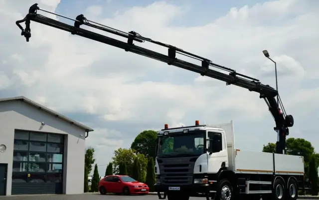 SCANIA P360 / 6X4 / SKRZYNIOWY 4.85 + HDS HIAB 211 E-6 HIDUO / UDŹWIG 7100KG / MAX WYSÓW 16.5 M / STEROWANIE RADIOWE 