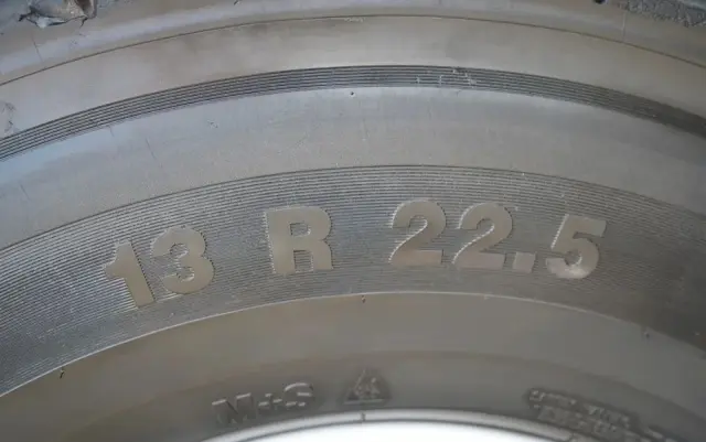 SCANIA P360 / 6X4 / SKRZYNIOWY 4.85 + HDS HIAB 211 E-6 HIDUO / UDŹWIG 7100KG / MAX WYSÓW 16.5 M / STEROWANIE RADIOWE 