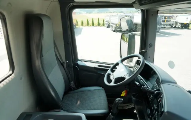 SCANIA P360 / 6X4 / SKRZYNIOWY 4.85 + HDS HIAB 211 E-6 HIDUO / UDŹWIG 7100KG / MAX WYSÓW 16.5 M / STEROWANIE RADIOWE 