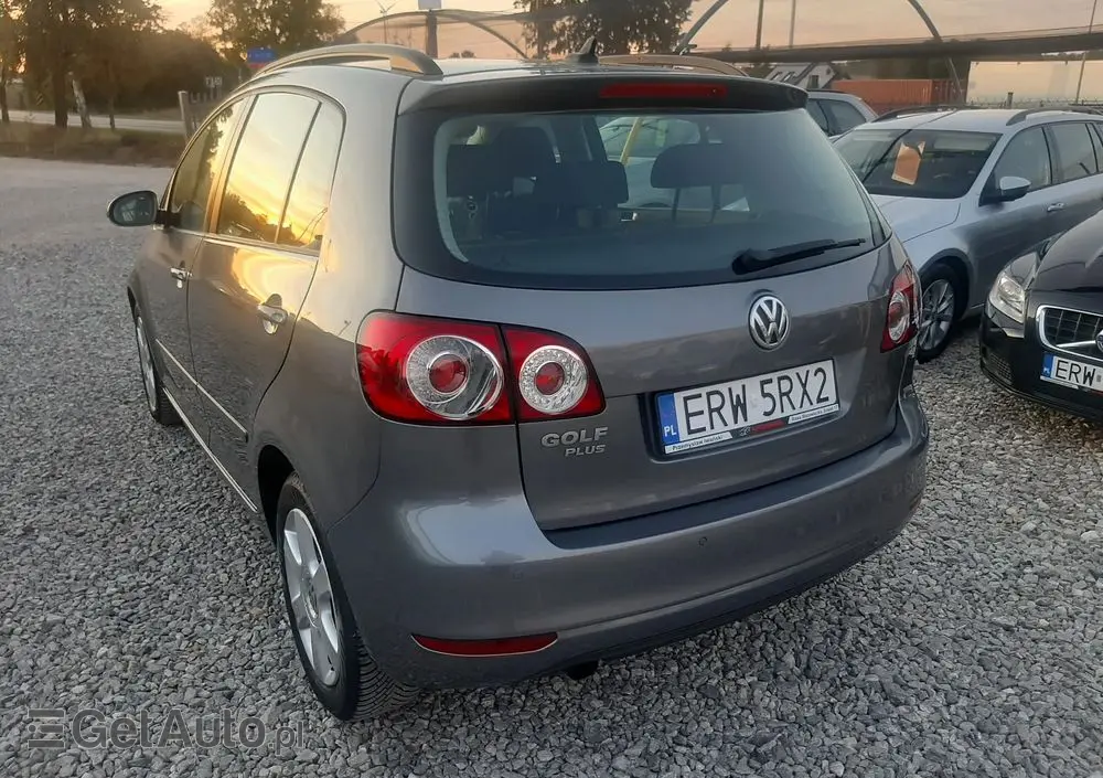 VOLKSWAGEN Golf Plus 1.6 TDI BlueMot Comfortline