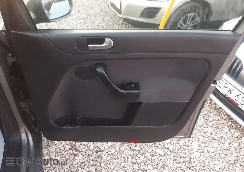 VOLKSWAGEN Golf Plus 1.6 TDI BlueMot Comfortline