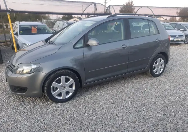VOLKSWAGEN Golf Plus 1.6 TDI BlueMot Comfortline