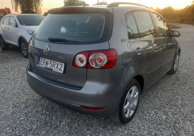 VOLKSWAGEN Golf Plus 1.6 TDI BlueMot Comfortline