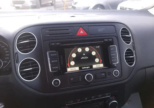 VOLKSWAGEN Golf Plus 1.6 TDI BlueMot Comfortline