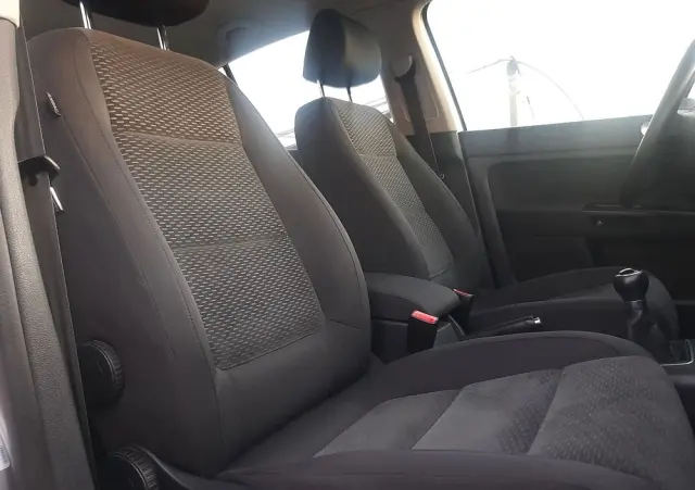 VOLKSWAGEN Golf Plus 1.6 TDI BlueMot Comfortline