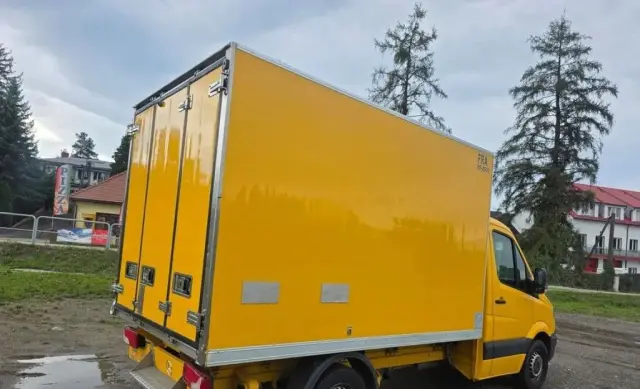 MERCEDES-BENZ Sprinter 