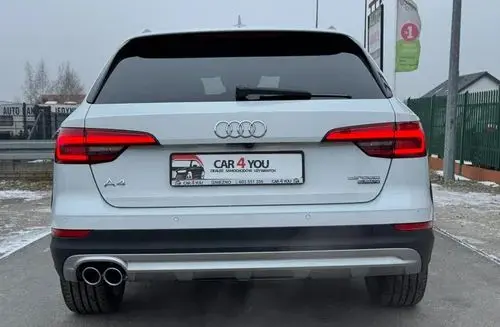 AUDI A4 Allroad 
