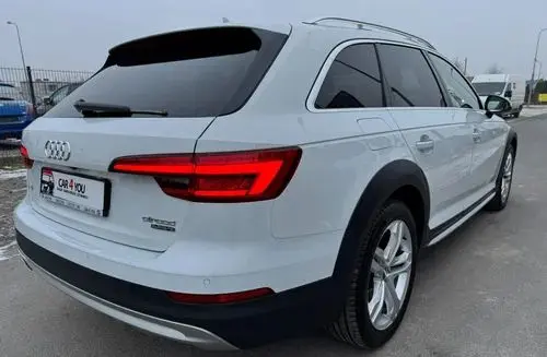 AUDI A4 Allroad 
