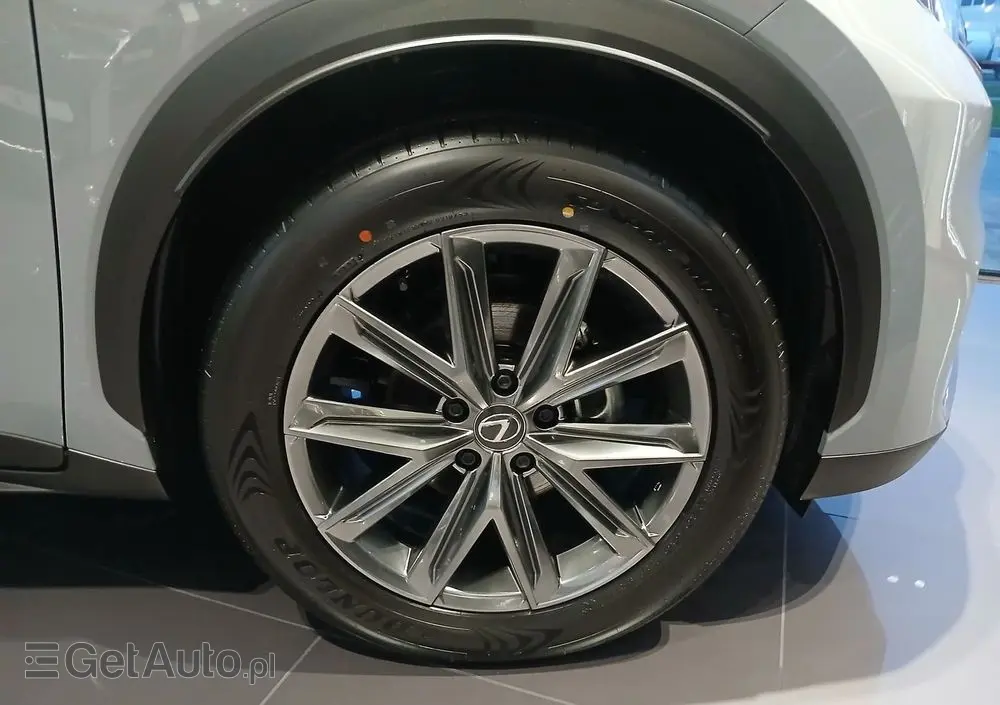 LEXUS LBX 1.5 Hybrid Elegant