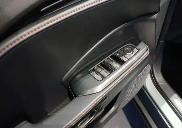 LEXUS LBX 1.5 Hybrid Elegant