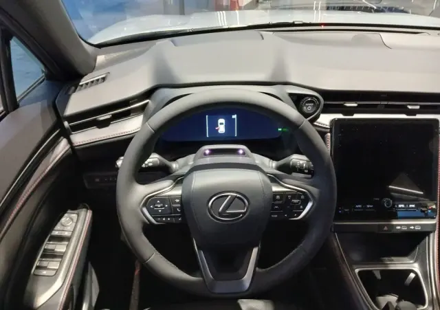 LEXUS LBX 1.5 Hybrid Elegant